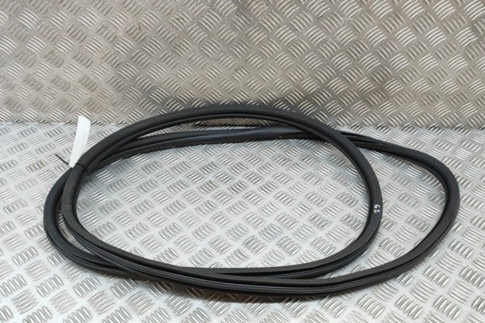 Garnitura ușă dreapta spate CITRO&Euml;N C5 AIRCROSS 2024 OEM: 9816902580 | 30446246