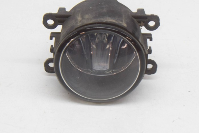 Proiector ceață dreapta față FORD FIESTA VI 2010 OEM: 2N11-15201-AB,89204894 12224918