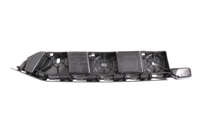Suport bara de protecție dreapta spate SKODA KAMIQ 2020 OEM: 658807394 13962936