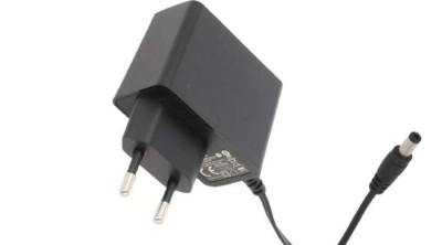 T&amp;aacute;pegys&amp;eacute;g POS POSC05100A, Zasilacz impulzus 5V/1A/5W, adapter, czarny, gniazdo AC:CEE 7/16. wtyk 2,1x5,5 prosty foto