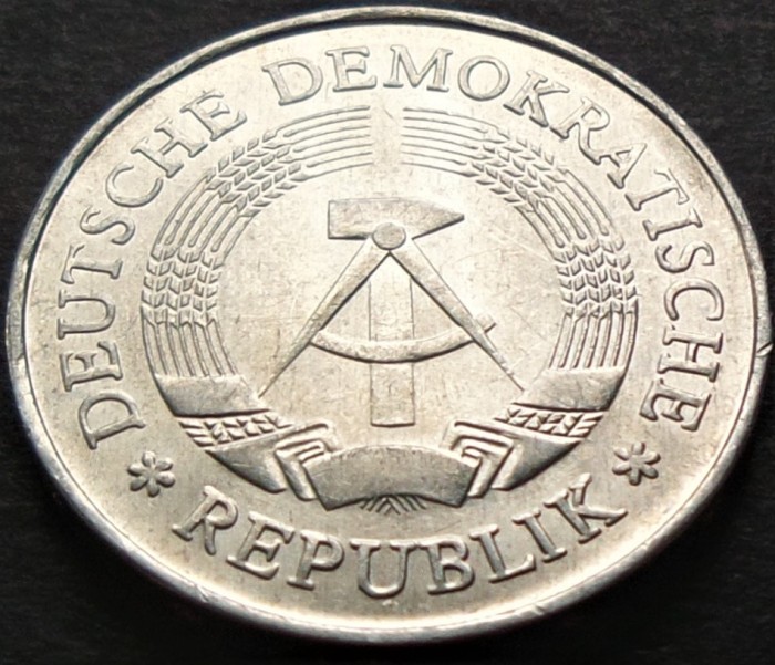 Moneda 1 MARCA RDG - GERMANIA DEMOCRATA, anul 1977 *cod 3493 D =excelenta