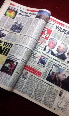 Ziarul ZIUA, luna Ianuarie 2005, colecție completă, REDUCERE! foto