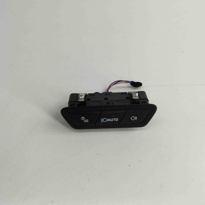 Modul de control comutator faruri BMW iX I20 2022 OEM: 5A49FF0 29049328