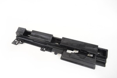 Suport prag lateral BMW 3 F30, F80 2015 OEM: 7256917 10672597 foto