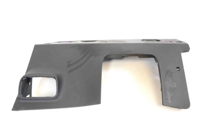 Ornament inferior planșa de bord AUDI TT FV3 2014 OEM: 8S2863076A