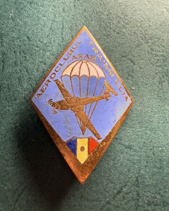 Insigna Aeroclubul Traian Vuia Arad perioada RSR