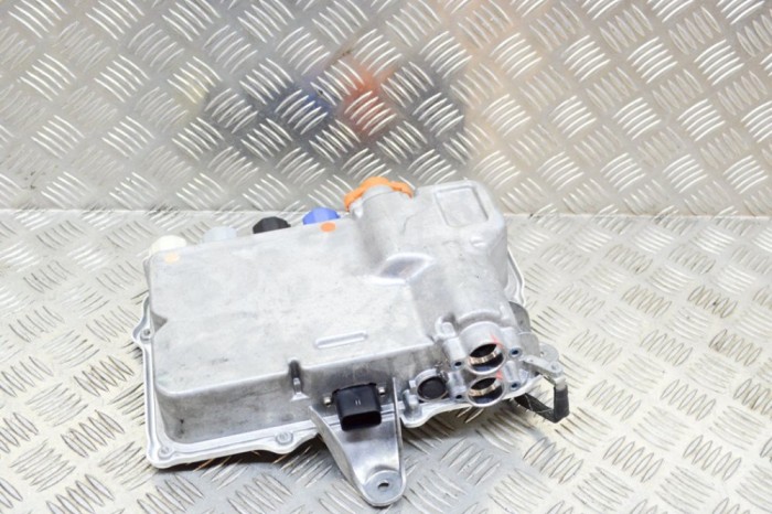 Unitate de distribuție a energiei TESLA MODEL S 2017 OEM: 1059891-00-C | 11780944