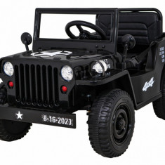 Masinuta electrica armata, off road, 4x4, telecomanda, 3 viteze, lumina LED, suspensii, roti EVA, Bluetooth, MP3