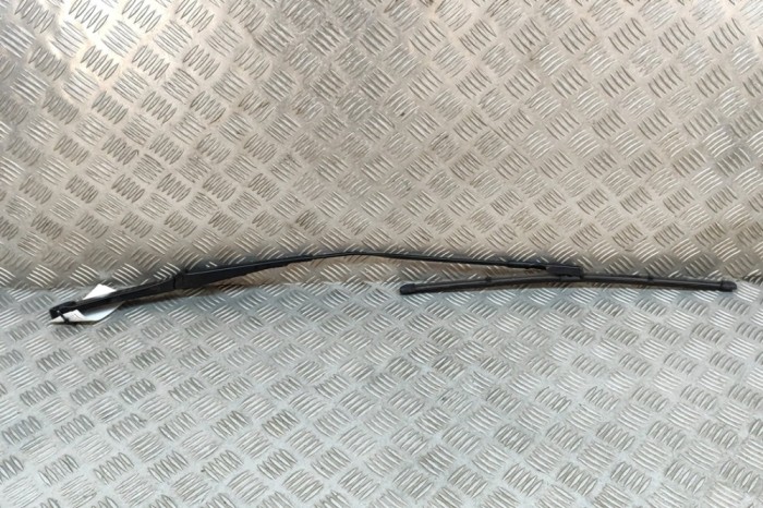 Braț ștergător față AUDI E-TRON GT 2022 OEM: 9J1955410 | 23558841