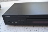 Cd Player Yamaha CD S 300