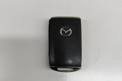 Cheie de contact MAZDA CX-30 DM 2023 OEM: SKE11E-01,DJY0-76-220,DJY0-76-210A 29509360 foto