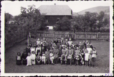 HST M496 Poză elevi și &amp;icirc;nvățători Lupșa Alba 1944 foto