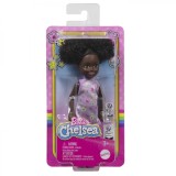 Papusa Barbie Chelsea creola cu par afro si rochita mov