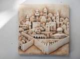 Placă Ceramică Basorelief Vintage &bdquo;Orasul vechi Ierusalim&rdquo; Beit Hayotzer Israel &ndash; Semnată Ginou &ndash; 21.5 cm, Tara Sfanta