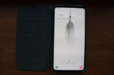 Samsung S9+ (Plus) 128GB + Husa originala LED foto