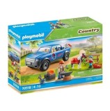 Cumpara ieftin Set Playmobil Country - Masina pentru potcovire cai