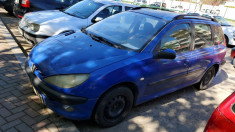 vand masina peugeot 206 sw benzina an 2004 albastru km reali 225000 super oferta foto