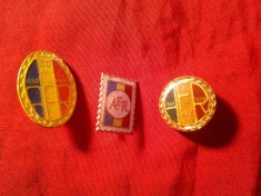 3 Insigne AFR - Asociatia Filatelistilor Romani , metal si email