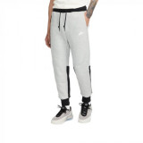 Cumpara ieftin M Pantaloni Nike Tech Fleece JGGR