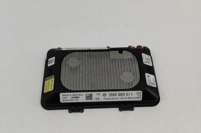 Stație de &amp;icirc;ncărcare wireless VW ID.3 E11 2021 OEM: 5NA980611 22088725 foto