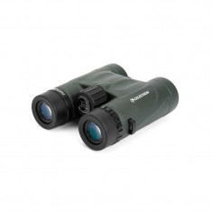 Binoclu Nature DX Celestron, 8x32