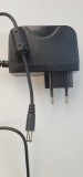 Switching adapter input 100-240 V, output 12 V, lungime fir 1.60 m