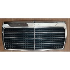 Grila radiator, masca fata Mercedes Clasa E W124 1984-1992, parte montare centrala, crom/negru cu 7 bars, 5014050Q, Aftermarket CU MICI DEFECTE DE FA