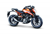 Macheta Motocicleta Bburago 1:18 KTM 250 Duke Portocaliu, BB51030-51083