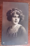 QW18 29 - Fotografie foarte veche - Superba domnisoara - anii 1920, Alb-Negru, Romania 1900 - 1950, Portrete