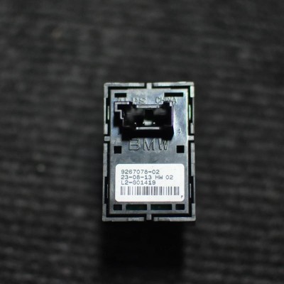 Buton geam ușă dreapta față BMW X4 F26 2014 OEM: 9267078 1734797 foto