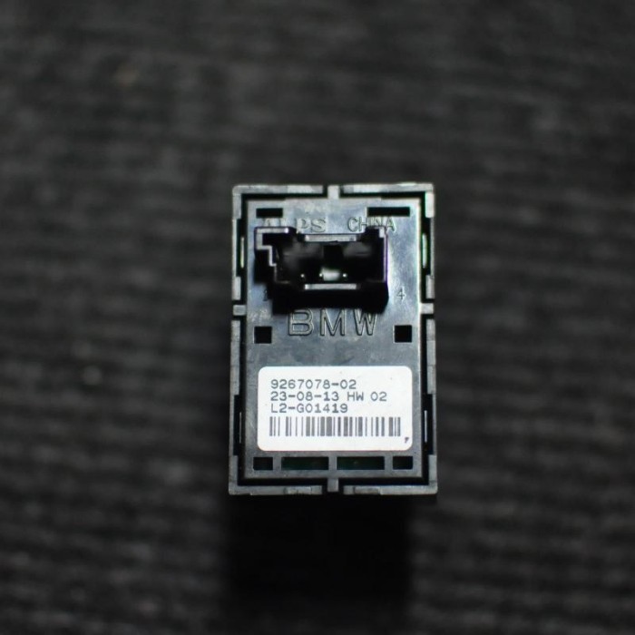 Buton geam ușă dreapta față BMW X4 F26 2014 OEM: 9267078 1734797