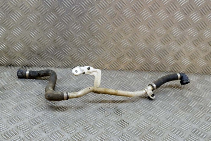 Furtun de lichid de răcire BMW 3 G20, G28 2021 OEM: 6820399 15423478
