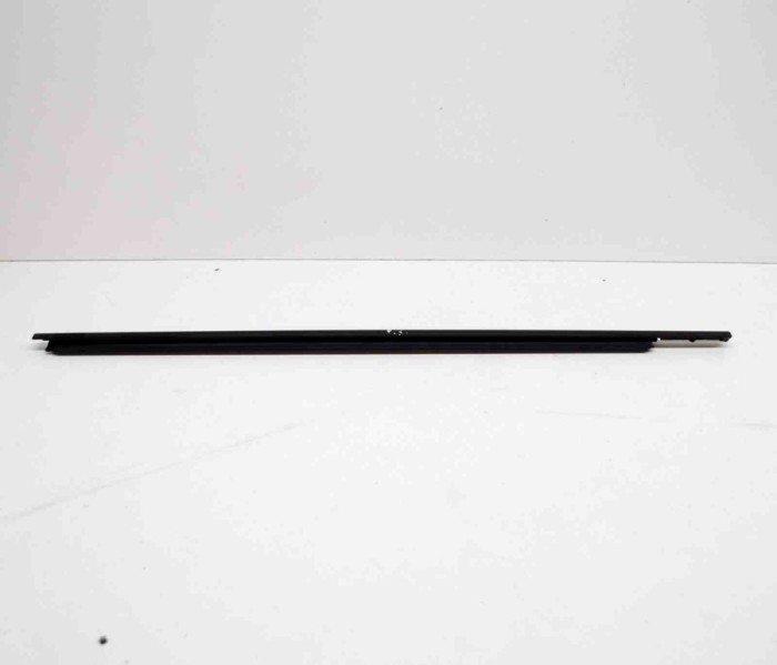 Chedar geam ușă st&acirc;nga față LAND ROVER RANGE ROVER VELAR L560 2019