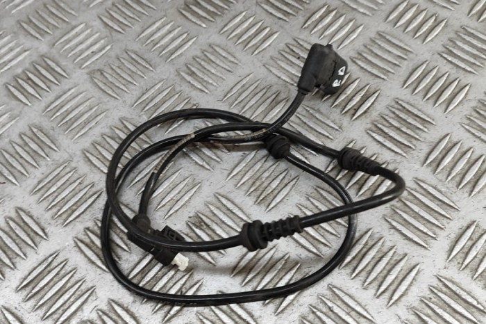 Senzor ABS dreapta față MERCEDES-BENZ C W206 2024 OEM: A2065402601 | 31778637