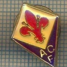 Y 1062 INSIGNA -FOTBAL ,,ACF"-FIORENTINA -ITALIA - PENTRU COLECTIONARI