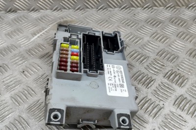 Modul panou de siguranțe FIAT DOBLO MPV 263_ 2013 OEM: 28385758,00519383540 30032414 foto