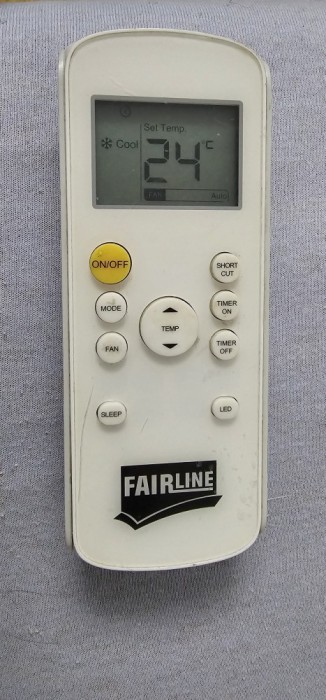 TELECOMANDA AER CONDITIONAT FAIRLINE ORIGINALA , MODEL TELECOMANDA MAC2300C .FUNCTIONEAZA .