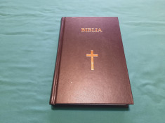 BIBLIA SAU SFANTA SCRIPTURA A VECHIULUI ?I NOULUI TESTAMENT CU TRIMITERI/2010 foto