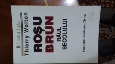 Thierry Wolton ROSU BRUN Raul secolului foto