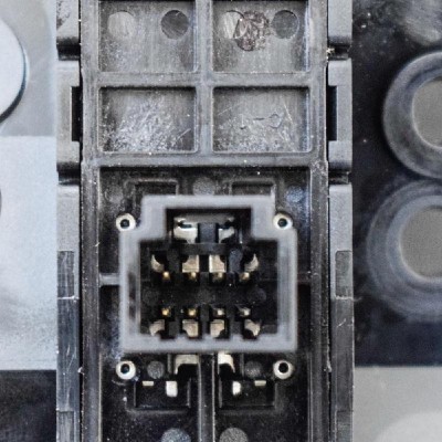 Comutator NISSAN QASHQAI II J11, J11_ 2017 OEM: 70509C 4011013 foto