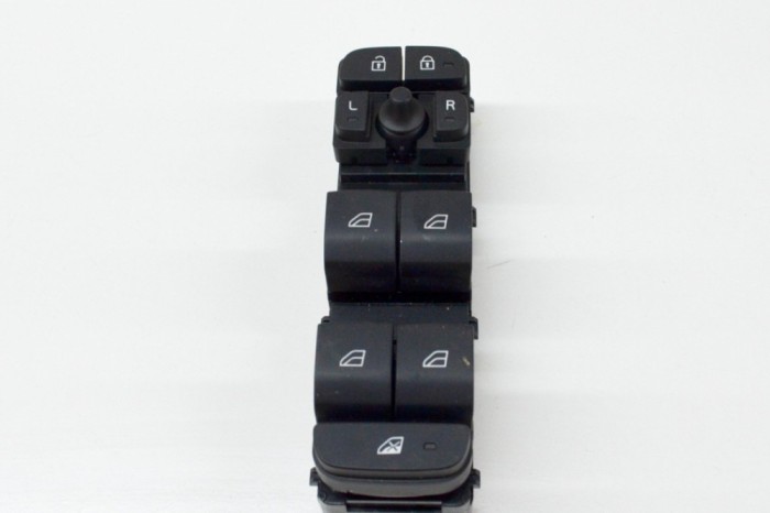 Buton geam ușă dreapta față VOLVO XC40 536 2021 OEM: 32279442 15432577