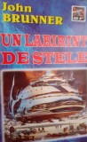 UN LABIRINT DE STELE John Brunner