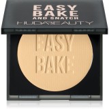 Huda Beauty Easy Bake and Snatch Brightening and Setting Powder pudra de fixare pentru iluminare instantanee culoare Blondie 8.5 g