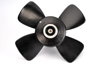Ventilator, radiator VW TRANSPORTER IV bus (70XB, 70XC, 7DB, 7DW, 7DK) (1990 - 2003) TOPRAN 107 708 foto
