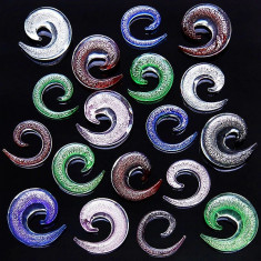 Expander pentru ureche – spirală din sticlă, culori diferite - Diametru piercing: 8 mm, Culoare: Negru