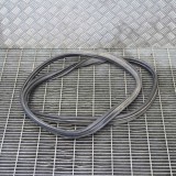 Garnitura de cauciuc haion MASERATI GHIBLI M157 2014 OEM: 72348 11456385