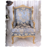 Fotoliu baroc din lemn masiv auriu cu tapiterie albastra cu flori CAT560A26