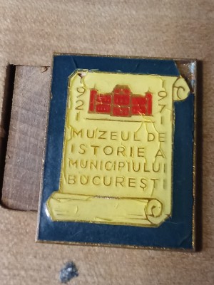 Insigne (5) Muzeul de istorie Bucuresti foto