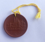 Medalie din portelan MEISSEN cu alchimistul german Johann Friedrich B&ouml;ttger