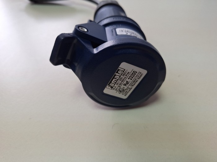 Industrial socket adapters